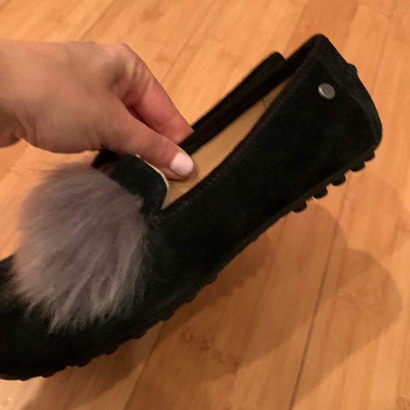 NWOT UGGS - Picture 2 of 4